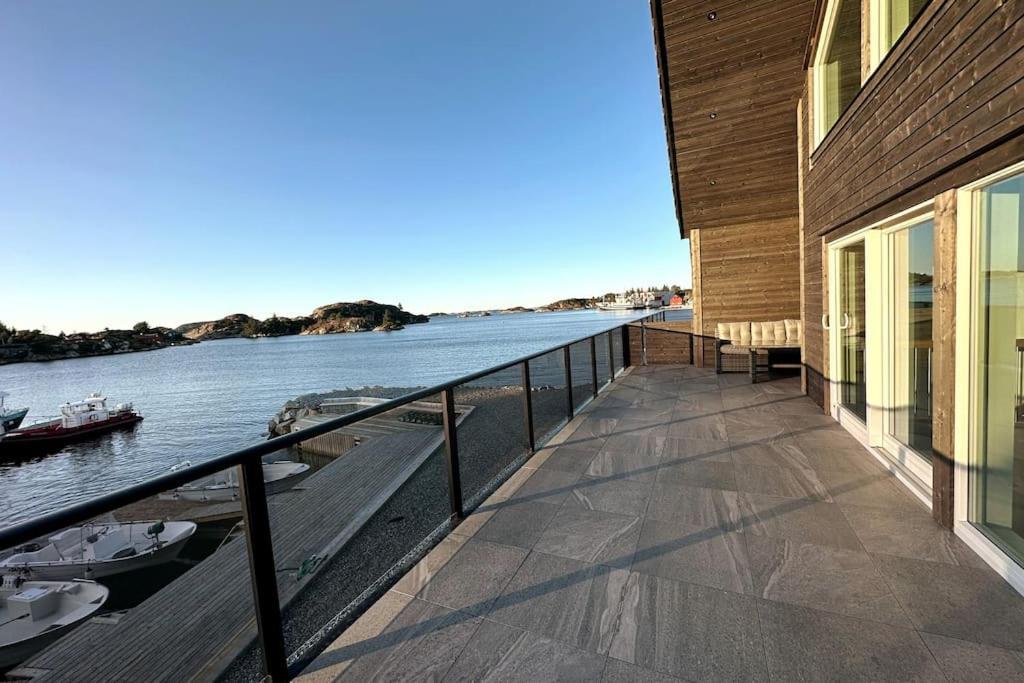 Eksklusiv Rorbu - Havblikk 1 - Batutleie Villa Bekkjarvik Exteriör bild