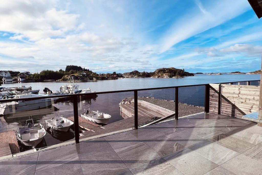 Eksklusiv Rorbu - Havblikk 1 - Batutleie Villa Bekkjarvik Exteriör bild